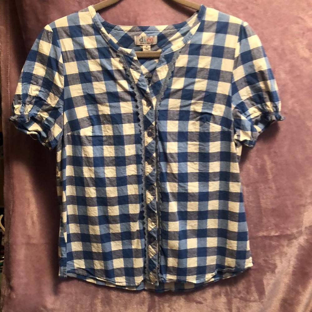 Short sleeve summer top